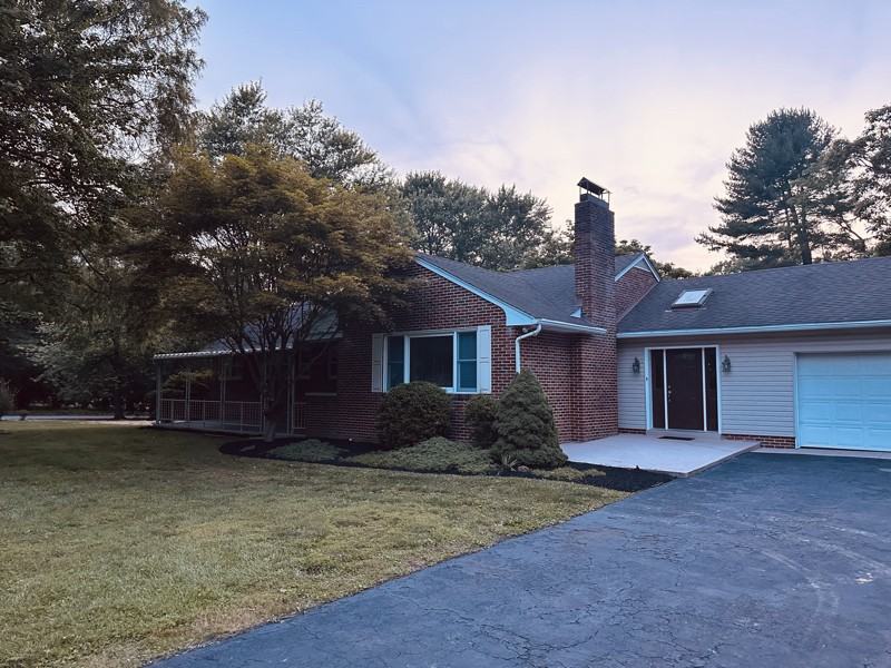 721 Featherbed Ln - Photo 2 of 30