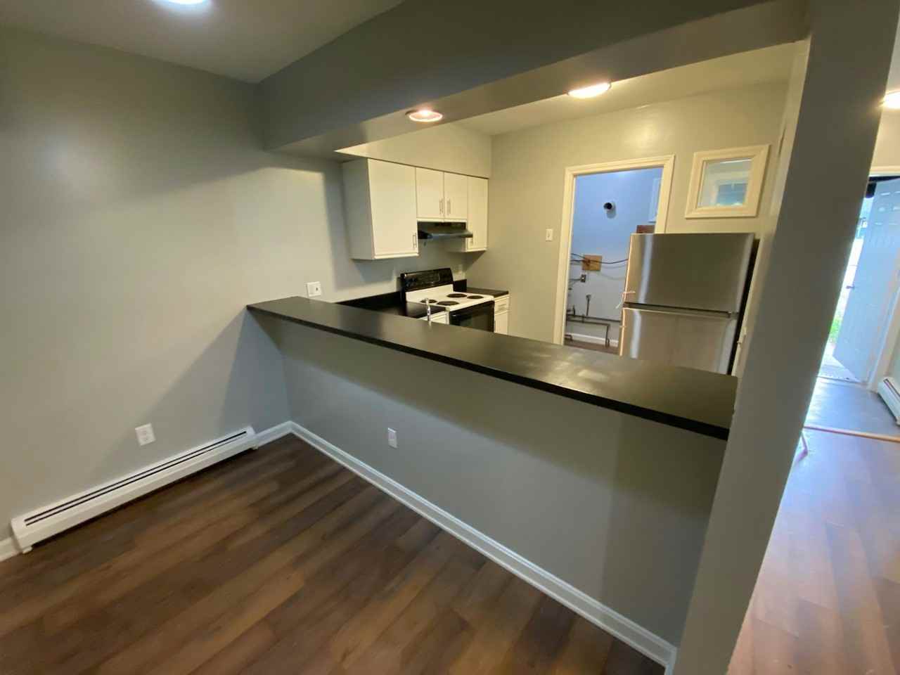 11 RiverBend Dr, Unit 27-2 - Photo 3 of 8