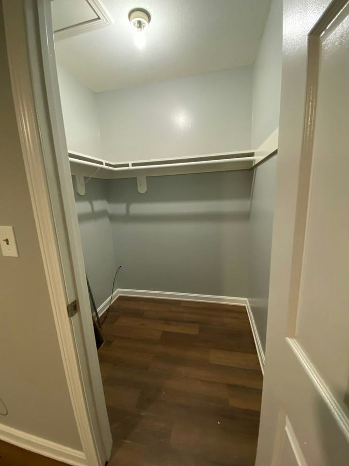 11 RiverBend Dr, Unit 27-2 - Photo 6 of 8