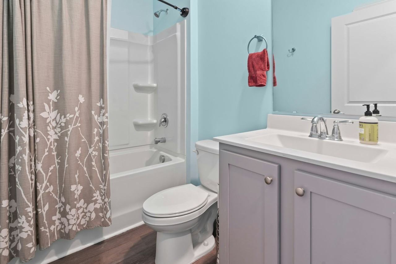 1523 Nokota Drive - Photo 4 of 21