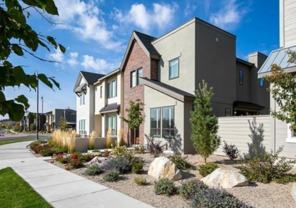 4422 East Parkcenter Boulevard - Photo 1 of 1