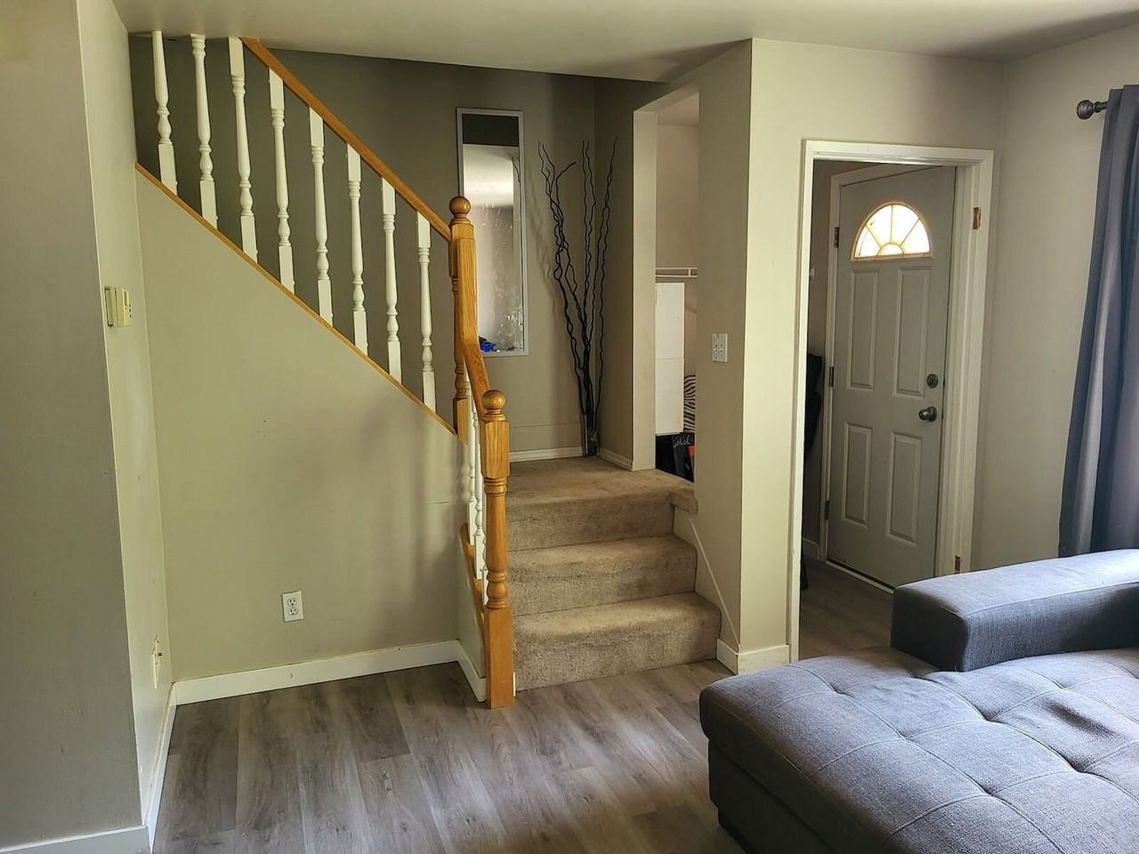 373 Killarney Glen Crt Sw - Photo 2 of 16