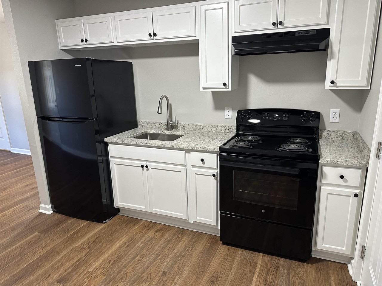 6B Hiland Pl - Photo 5 of 15