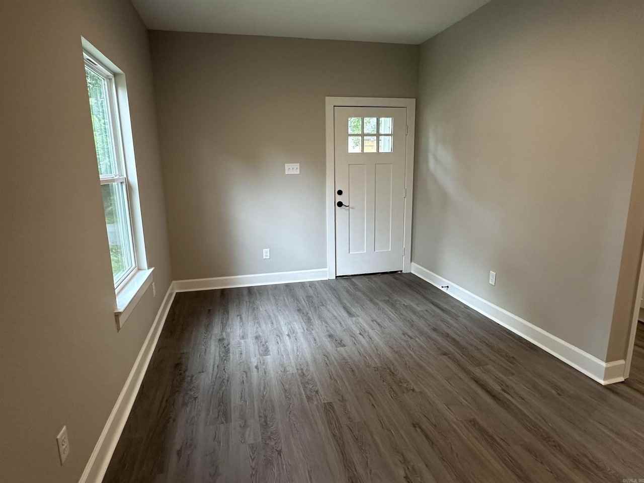 1523B S Cedar St - Photo 5 of 22