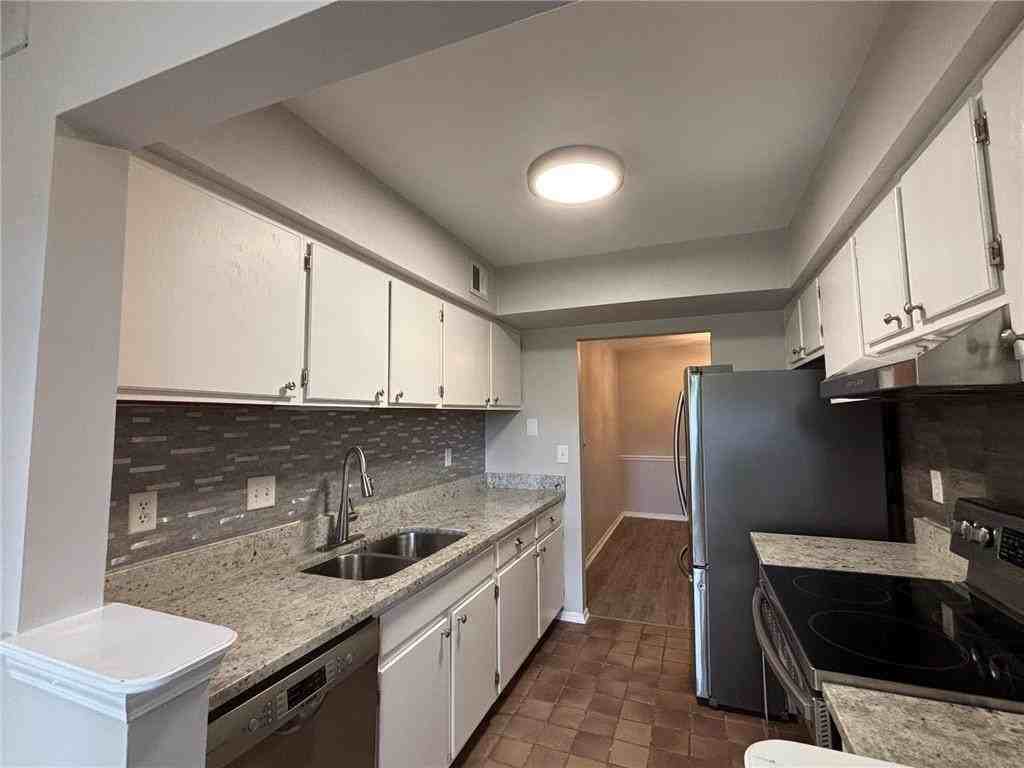 1319 Old Hammond Chase - Photo 5 of 25