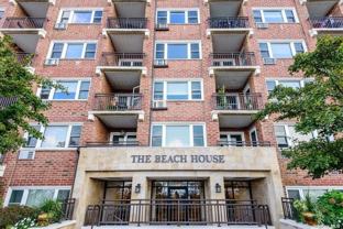 740 E Broadway #2G - Photo 1 of 1