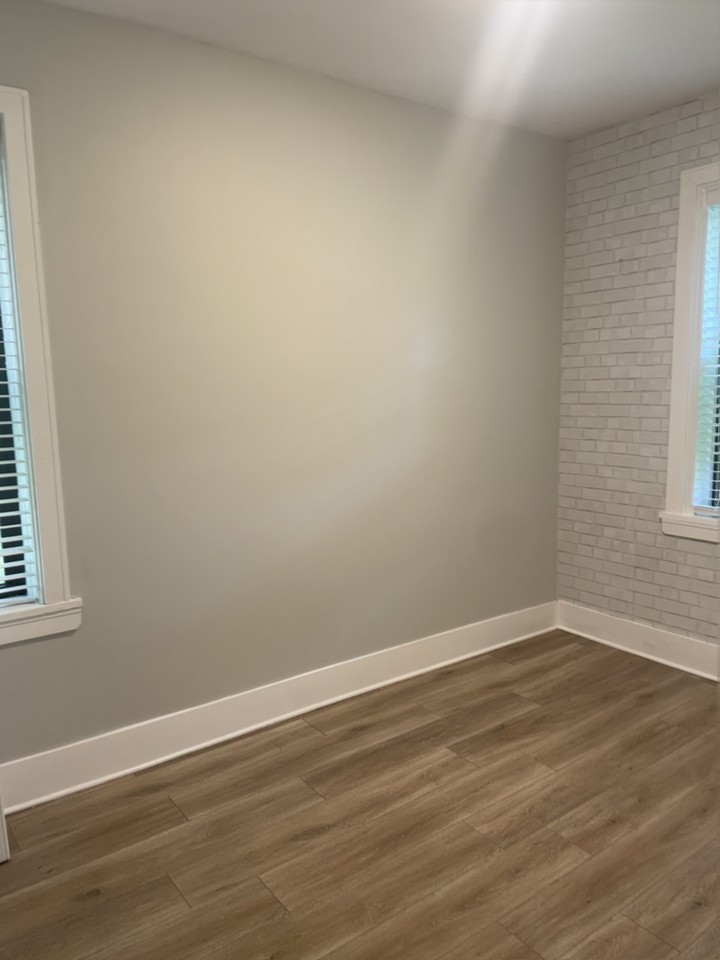 5122 S University Ave #2S - Photo 4 of 8