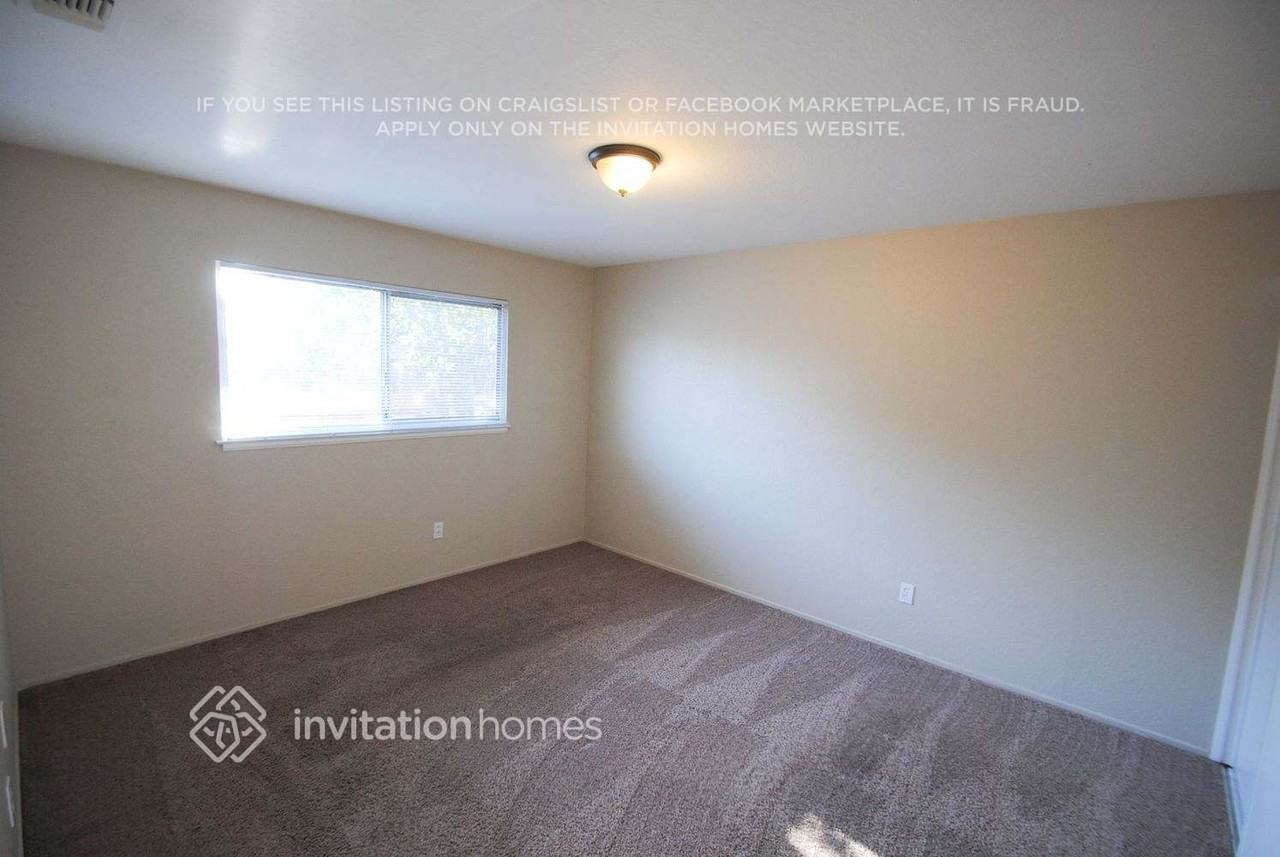 6900 Pin Oak Ct - Photo 4 of 8