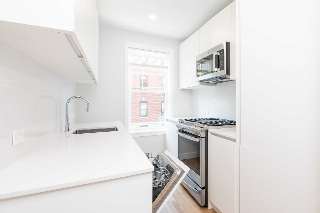 Forest St - Photo 7 of 8