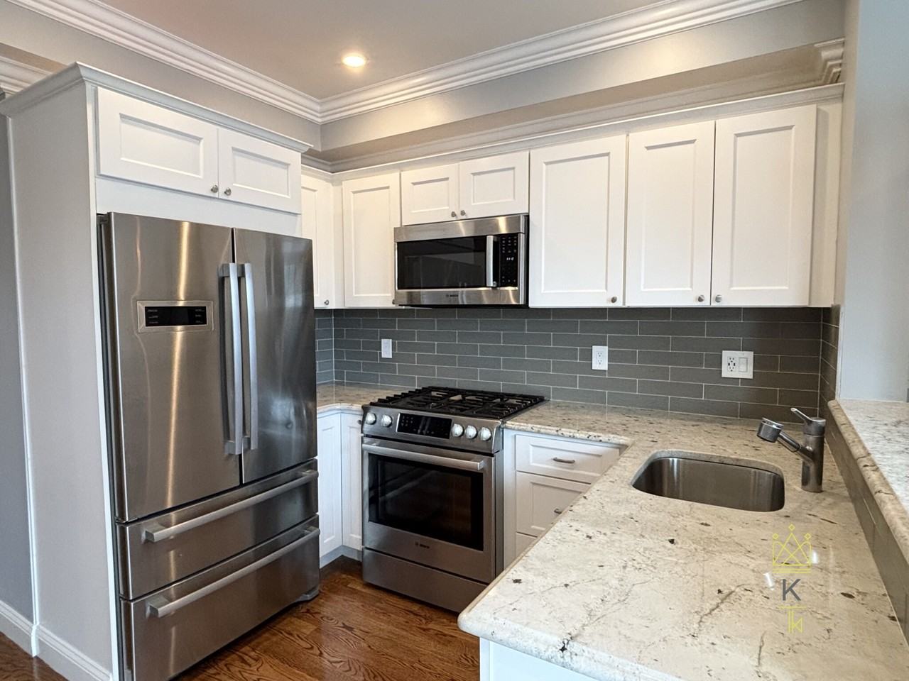 38 Hyde Park Ave #5 - Photo 3 of 25