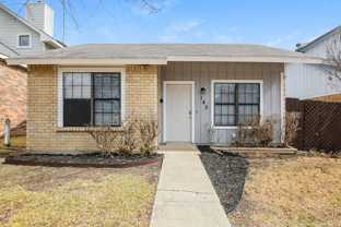 140 Callender Dr - Photo 1 of 1