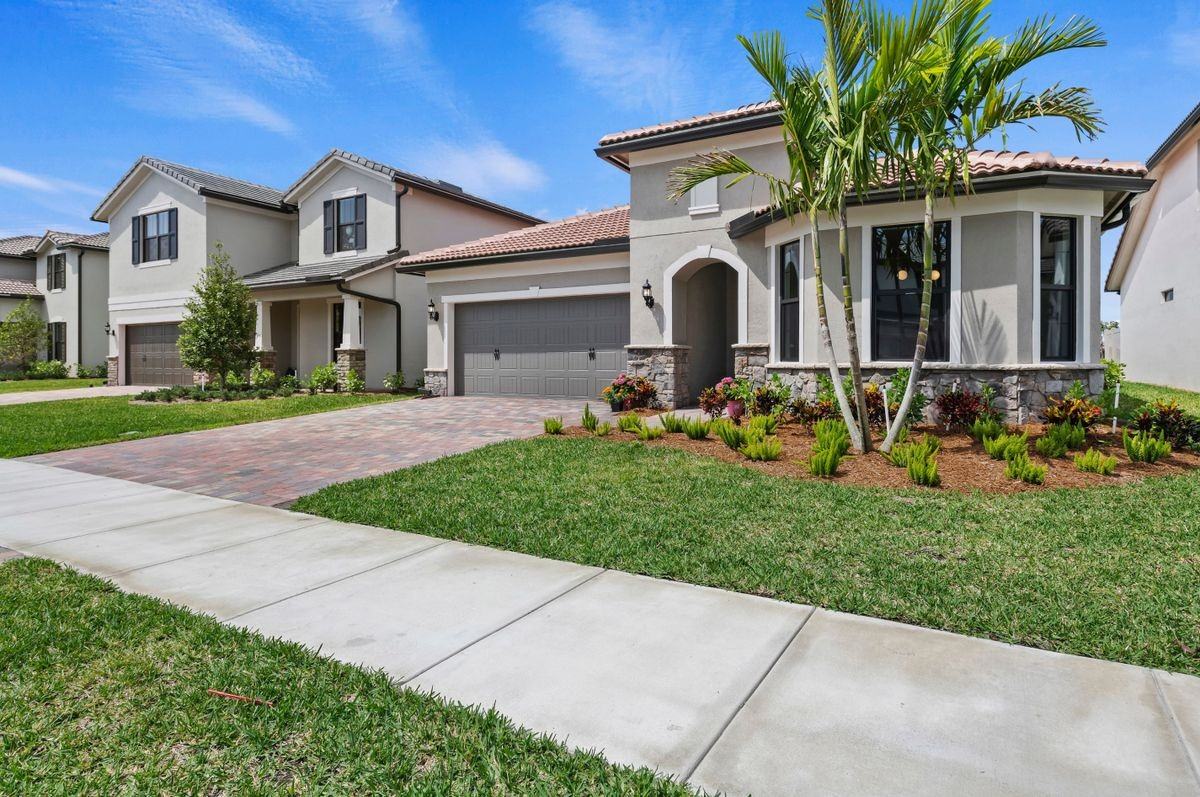 4925 Blistering Way - Photo 2 of 15