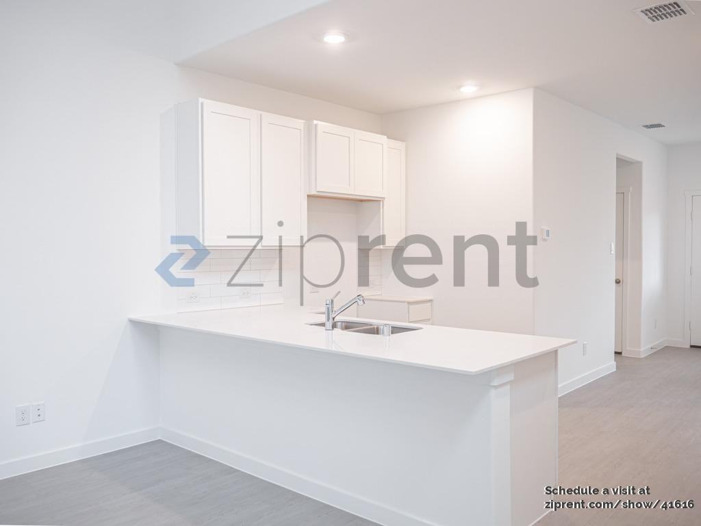 1436 Lady Bird Rd - Photo 6 of 41