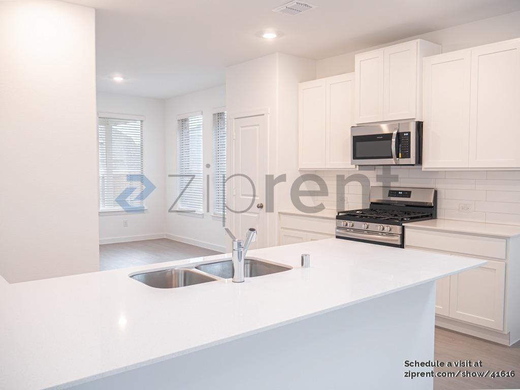 1436 Lady Bird Rd - Photo 7 of 41