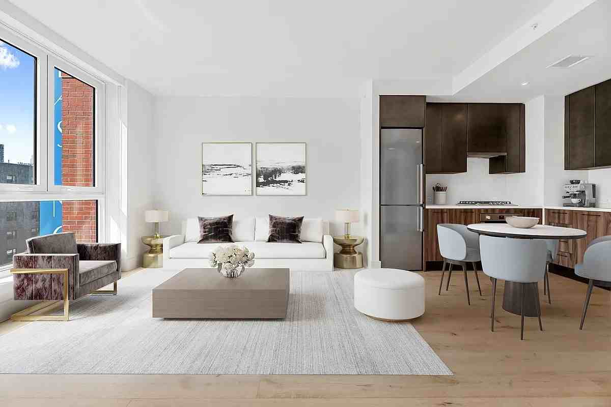 E 2nd St #4E - Photo 2 of 11