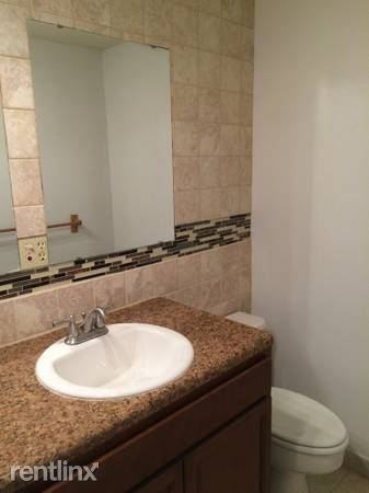 1789 Doolittle Ct - Photo 2 of 8