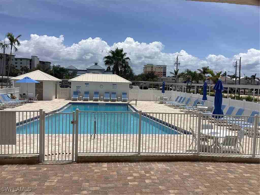 6900 Estero Blvd Apt 508 #508 - Photo 3 of 36