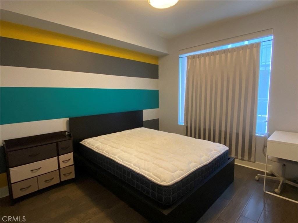 270 Rockefeller - Photo 4 of 12