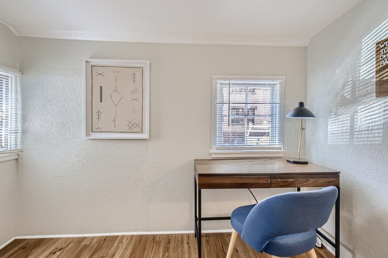 1073 N Downing St #1026256P - Photo 3 of 32