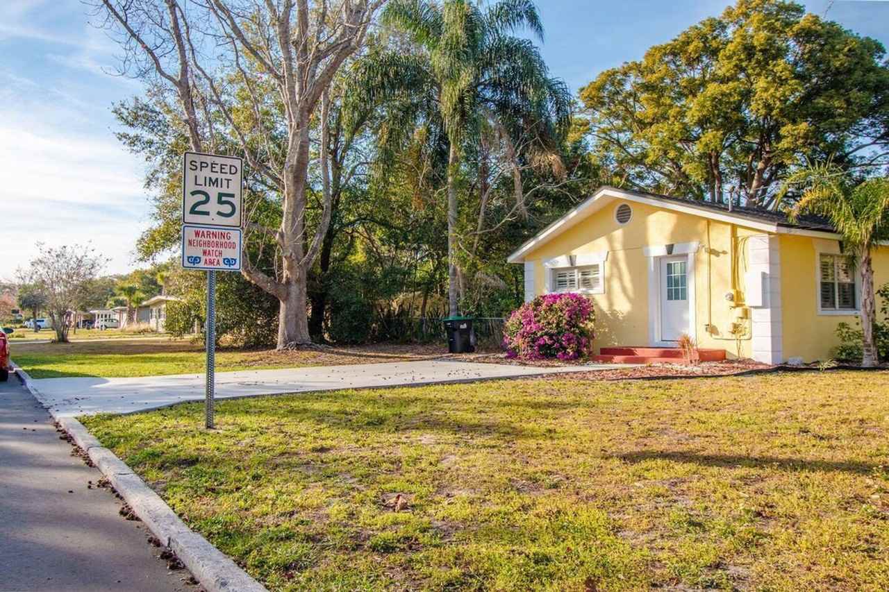 3037 Peel Ave #1094210P - Photo 5 of 5