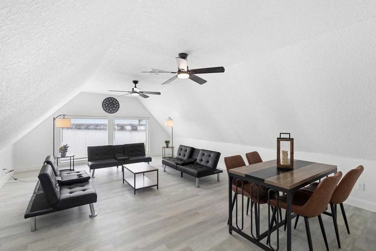 1932 Lake St #1094234P - Photo 7 of 25