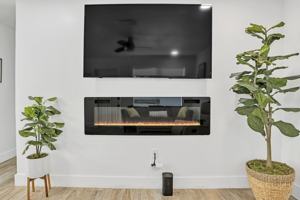 featured image of 1598 Northeast 38th Street