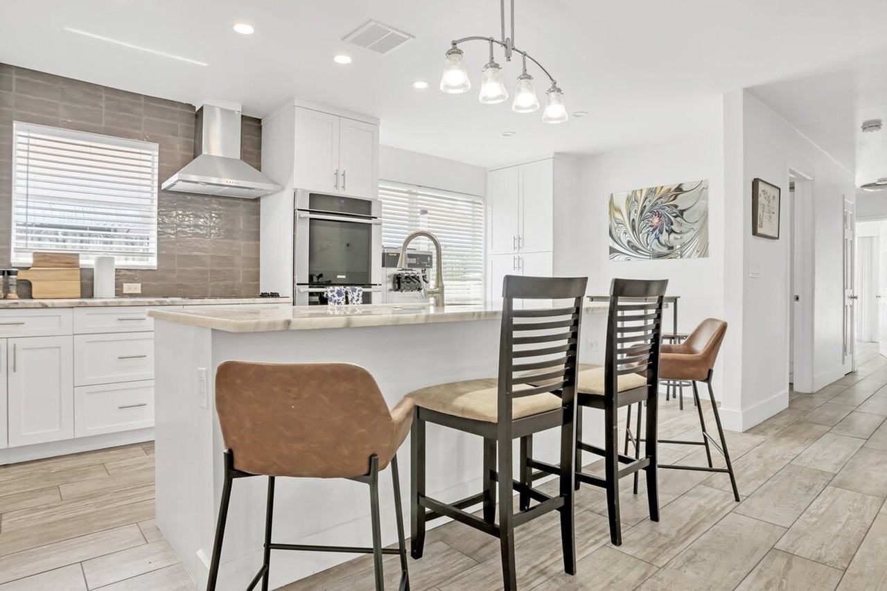 1598 Ne 38th St #1231316P - Photo 6 of 21