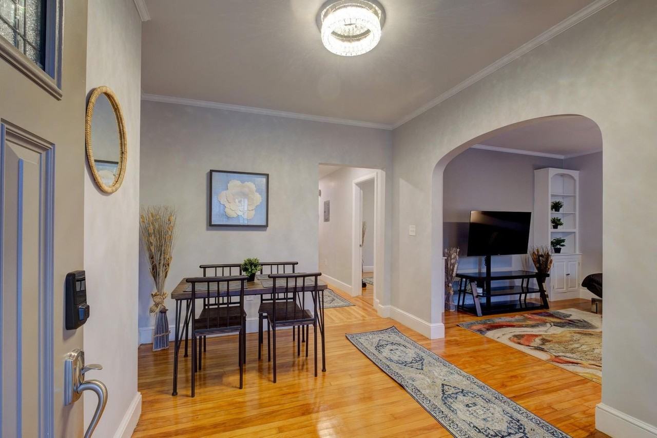 94 Esmond St #1240413P - Photo 4 of 15