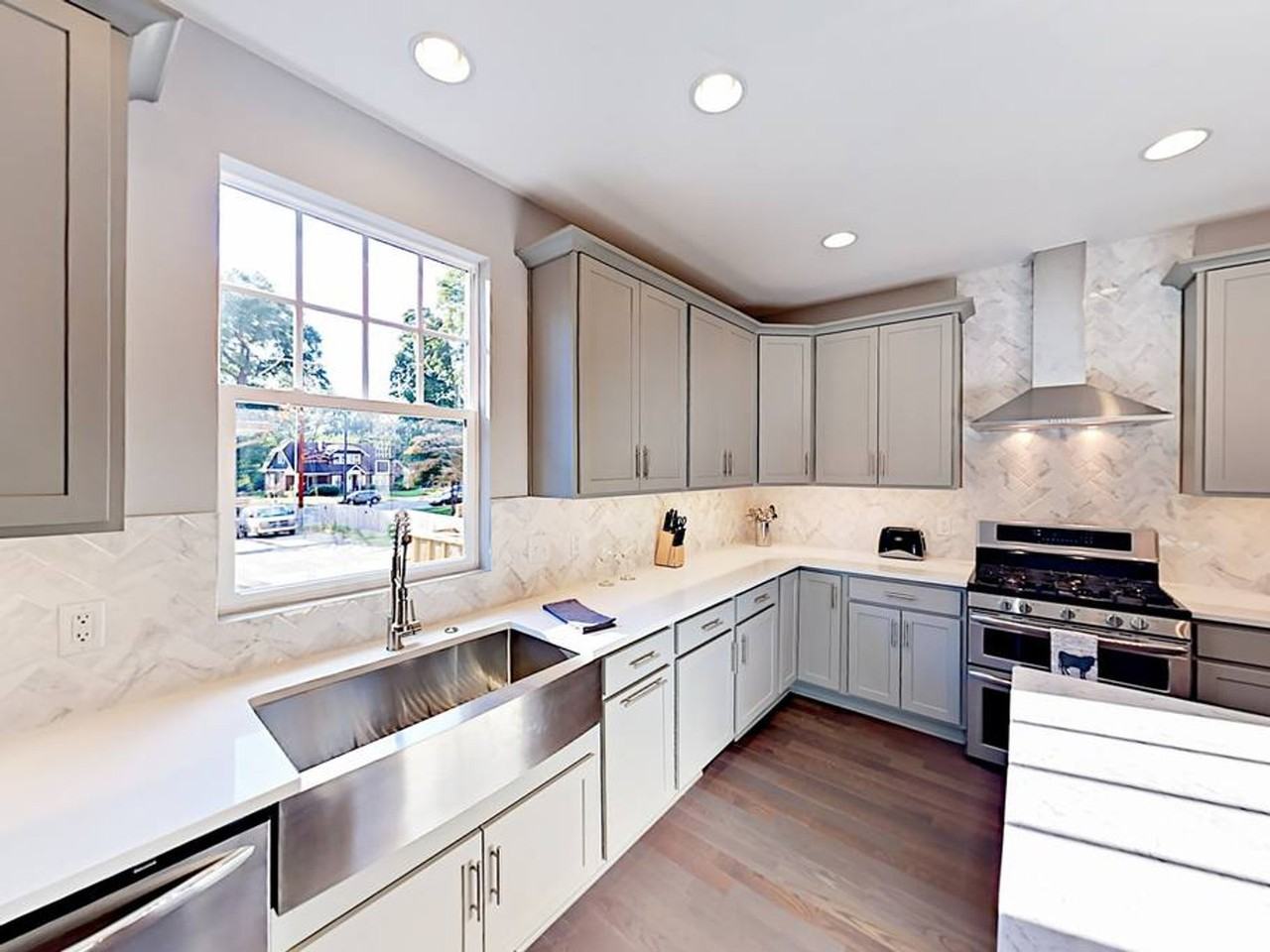 2125 8th Ave S #1240464P - Photo 6 of 50