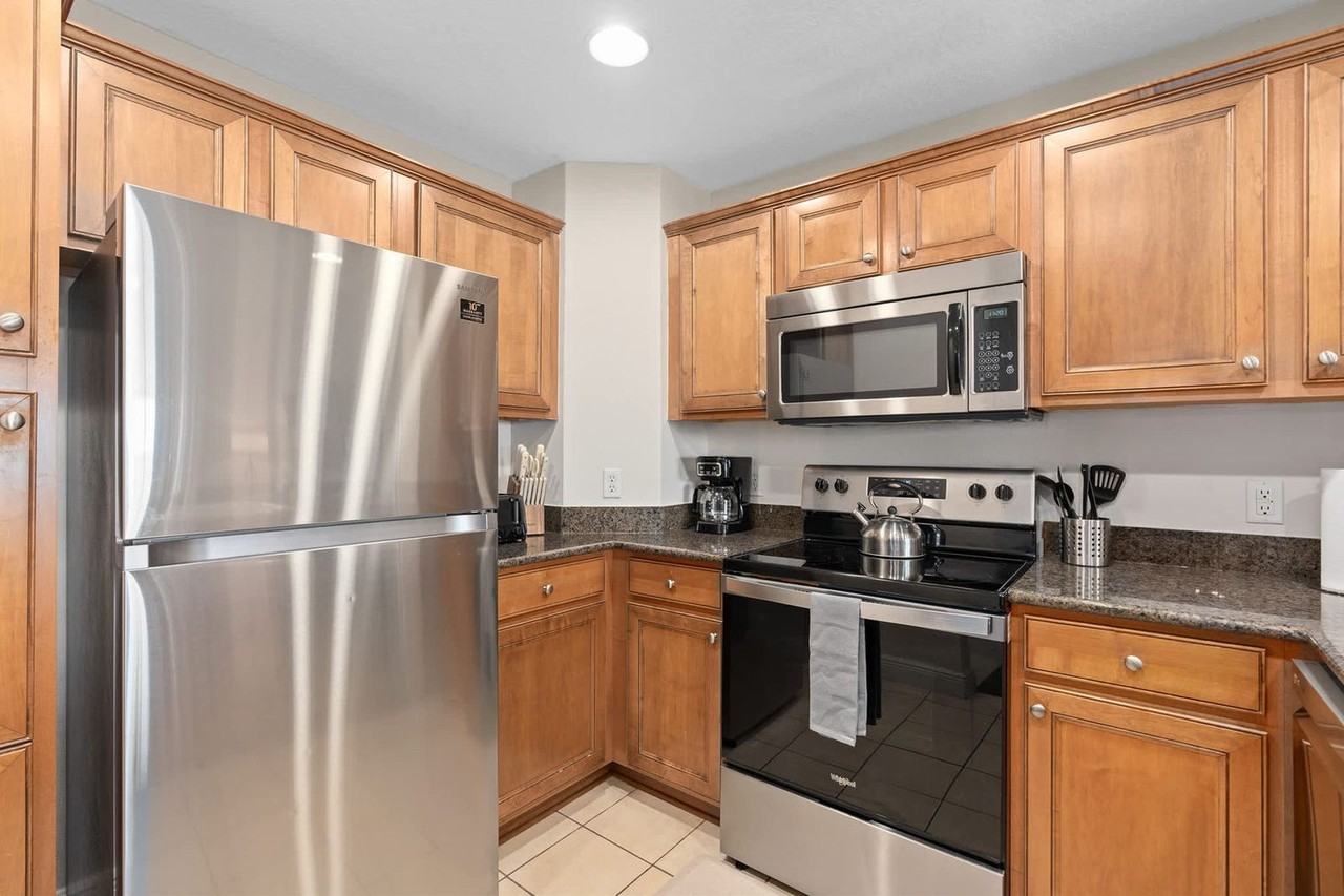 7635 Heritage Crossing Way #1241334P - Photo 6 of 23