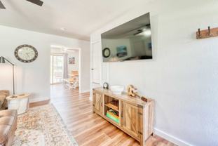 1308 Se E St - Photo 1 of 1