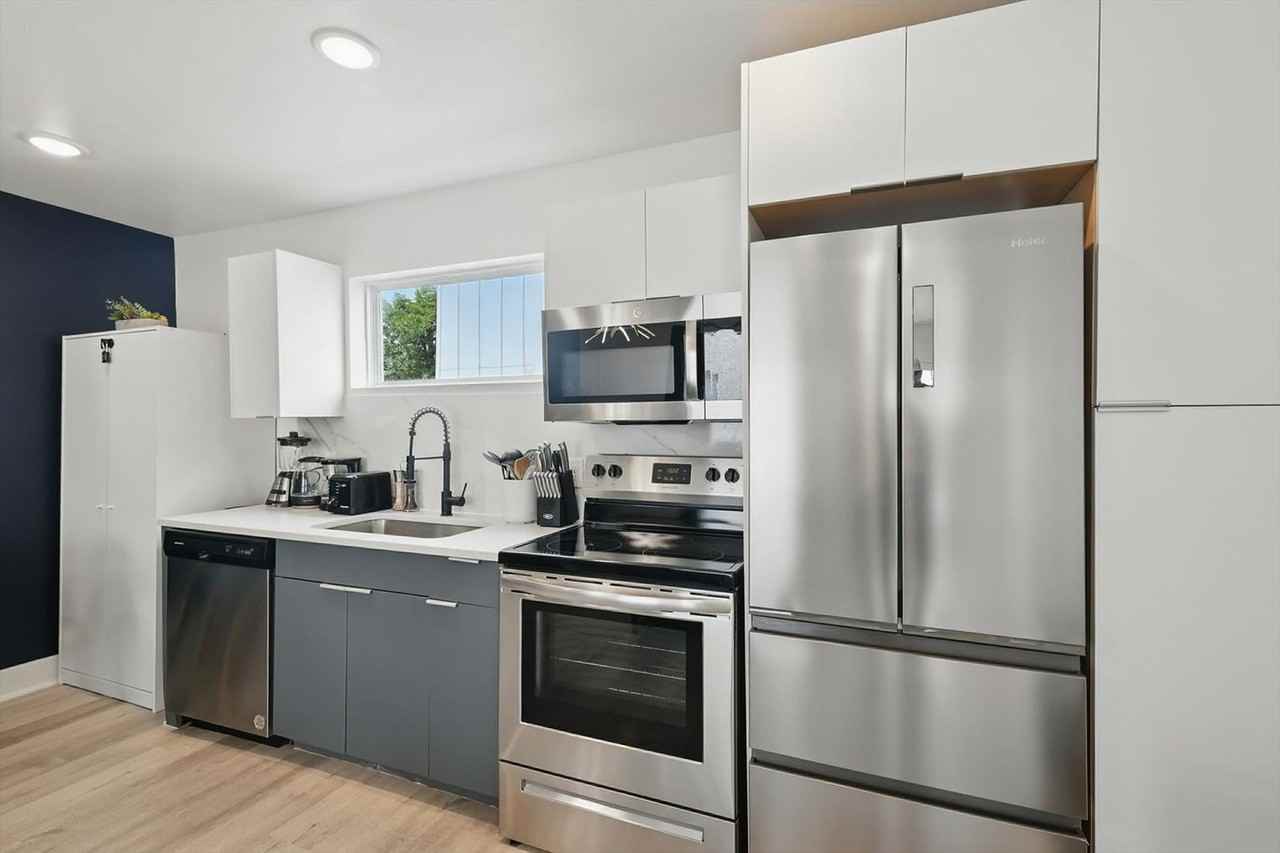 4416 San Jacinto St #1241881P - Photo 3 of 22