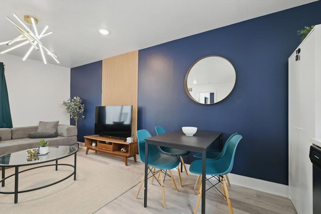 4416 San Jacinto St #1241881P - Photo 7 of 23