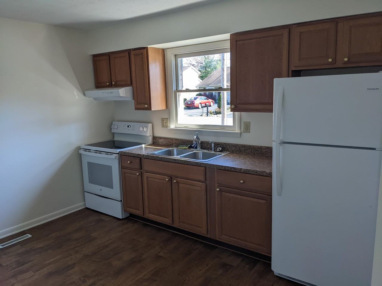 258 Miller Dr #1 - Photo 2 of 18