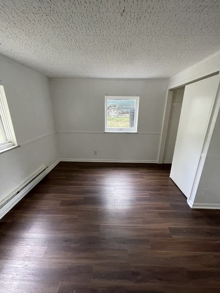 3085 Grace St #1 - Photo 7 of 12