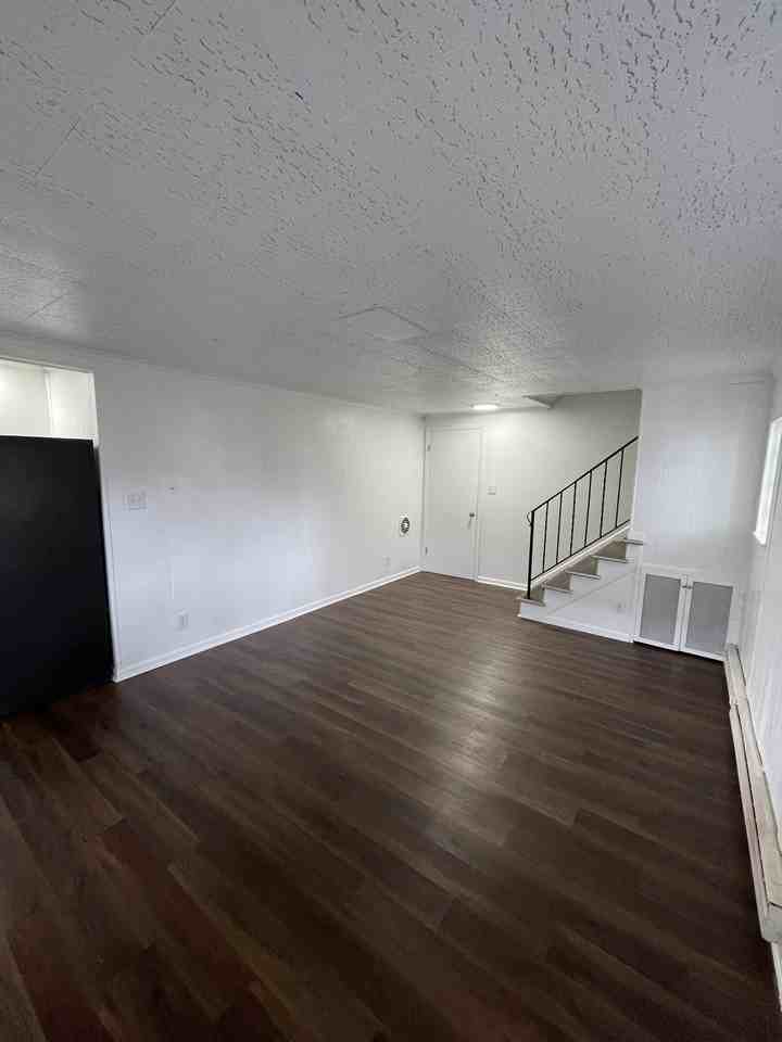 3085 Grace St #1 - Photo 2 of 12