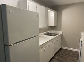 featured image of 8221 Scyene Rd