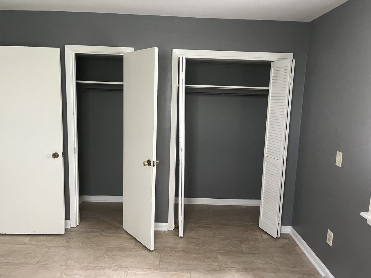 1018 Leboeuf St - Photo 2 of 6