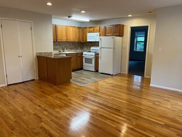 159-165 Main Street Main Street, 161-D - Photo 2 of 8