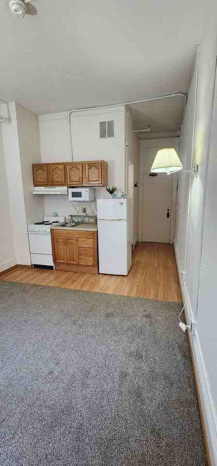 Gardner - Photo 6 of 35