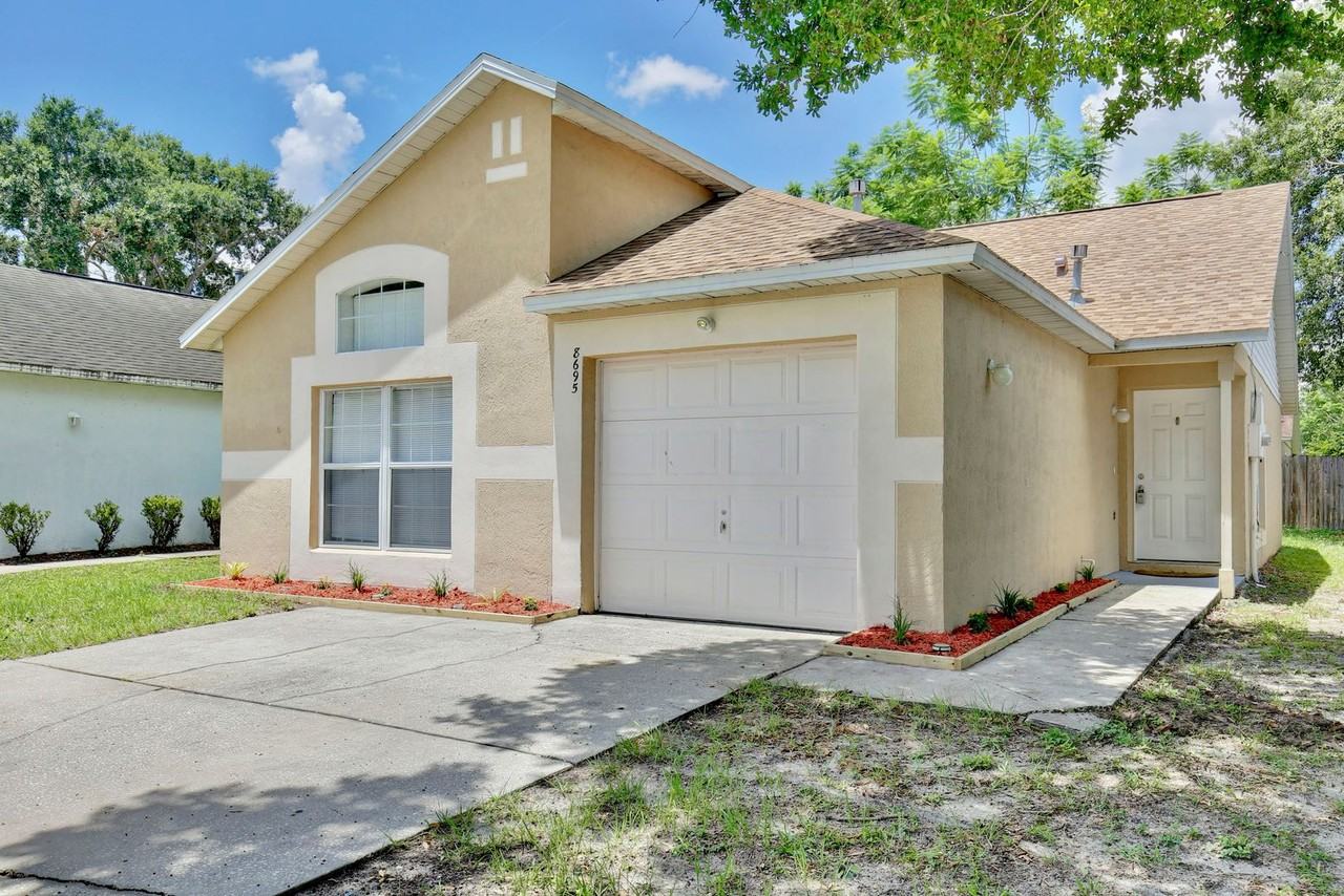 8695 Foley Dr - Photo 2 of 21