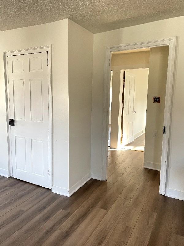 302 E Sunbury St #2 - Photo 3 of 9