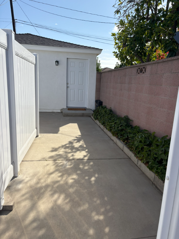 2471 Terraine Ave #A - Photo 3 of 7