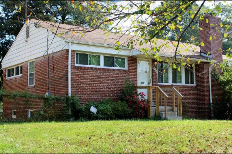 6705 Forest Hill Dr - Photo 2 of 8