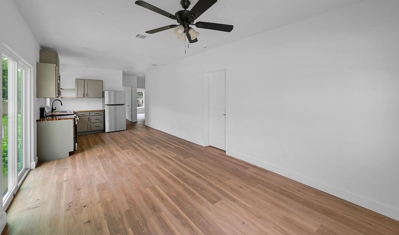 1818 Windsor Ave - Photo 6 of 27