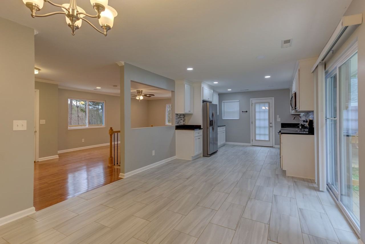 9921 Standifer Gap Rd - Photo 5 of 28