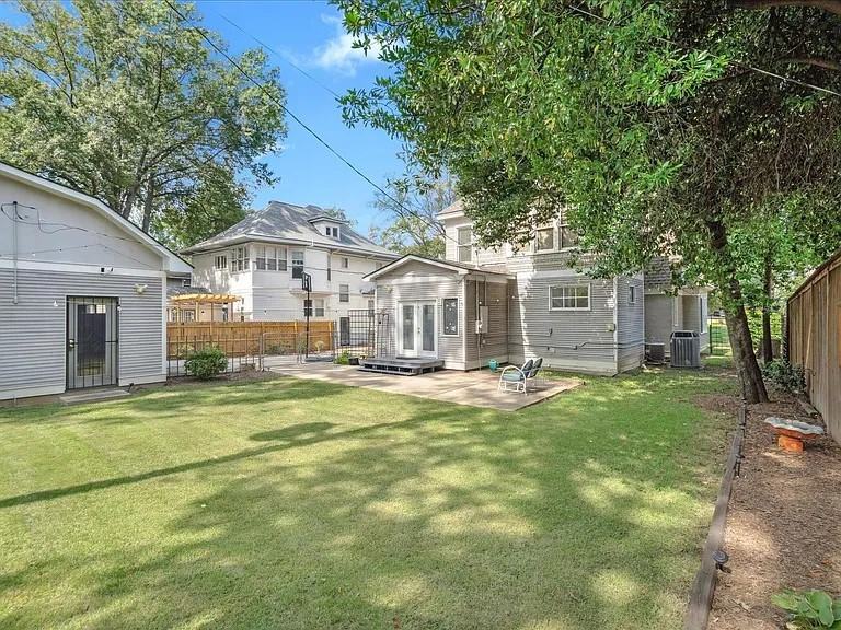 1469 Carr Ave #NA - Photo 2 of 12