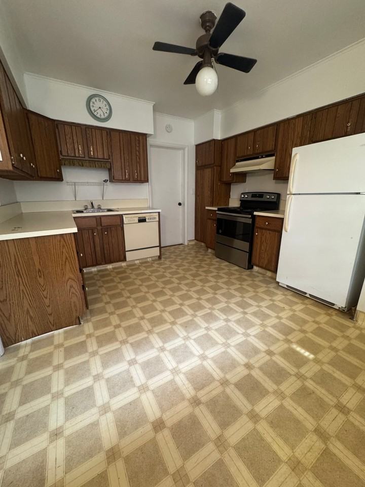 414 6th St S #NA - Photo 3 of 8
