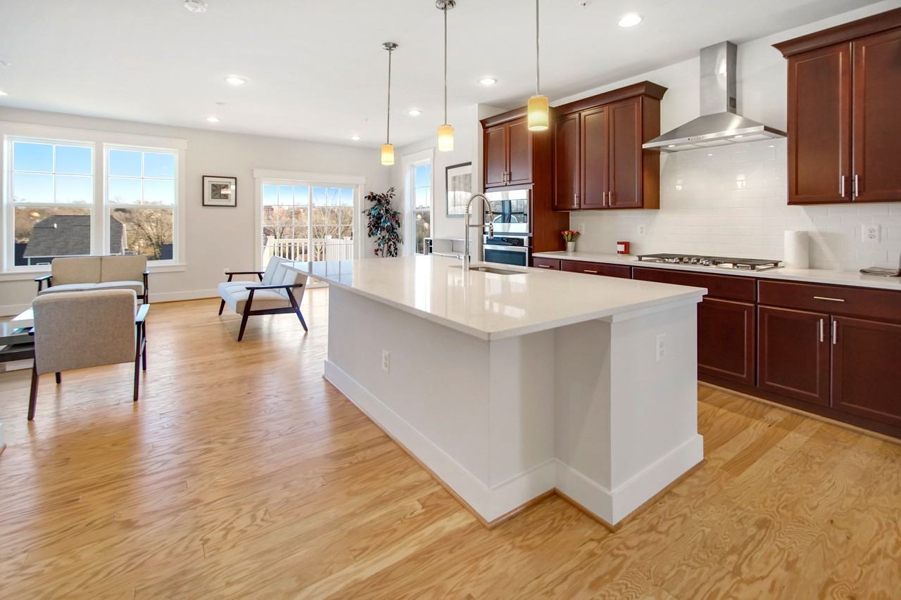 1407 Beaver Heights Ln - Photo 7 of 24