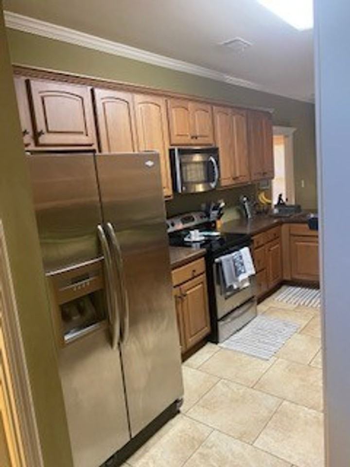 13669 Old Ivey Dr - Photo 3 of 7